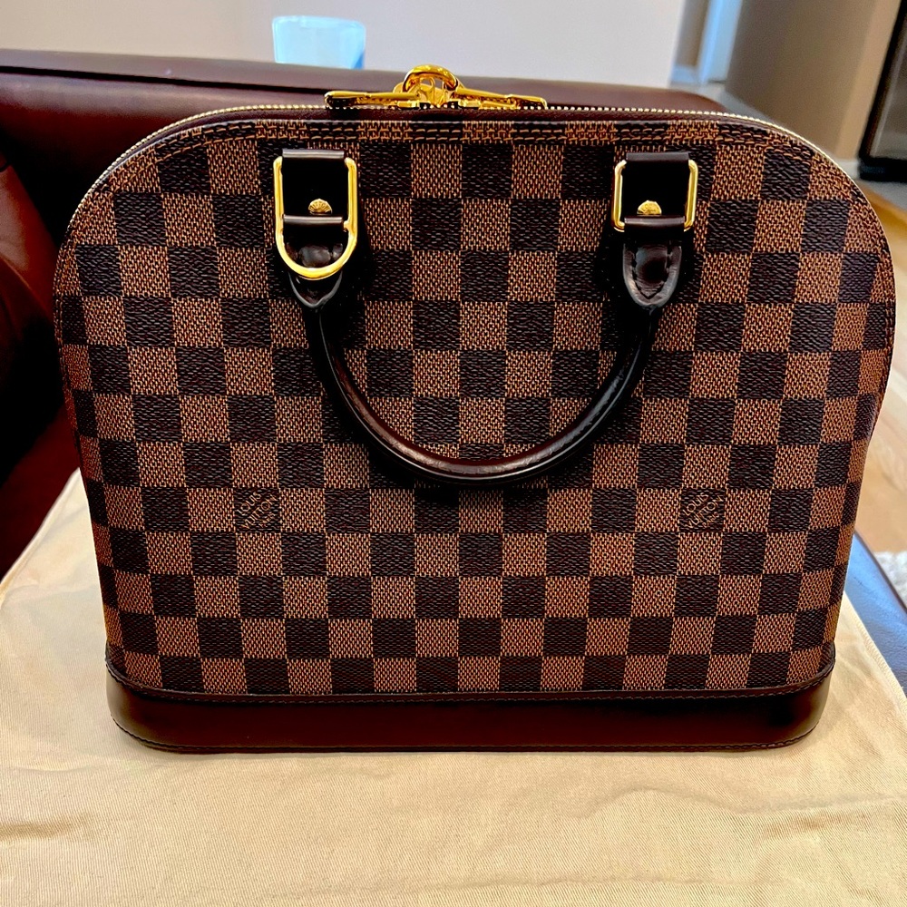 Louis Vuitton Alma PM